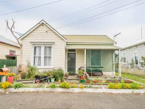 5 Barrack Street, Whanganui Central