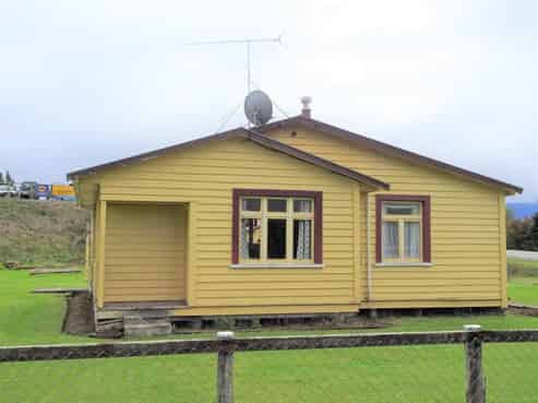 7 Atarau Road, Ikamatua