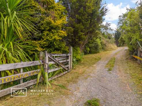 119 Moonshine Hill Road, Moonshine Valley