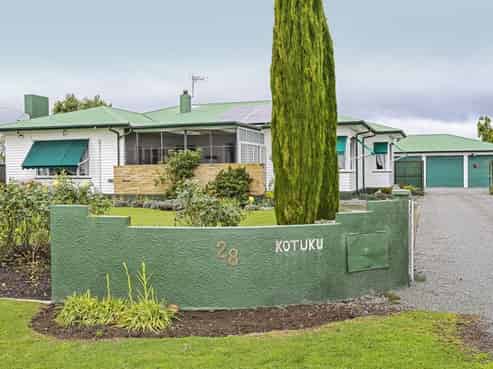 28 Panapa Road, Waipatu
