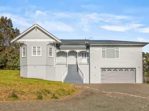 13 Welsh Hills Road, Swanson