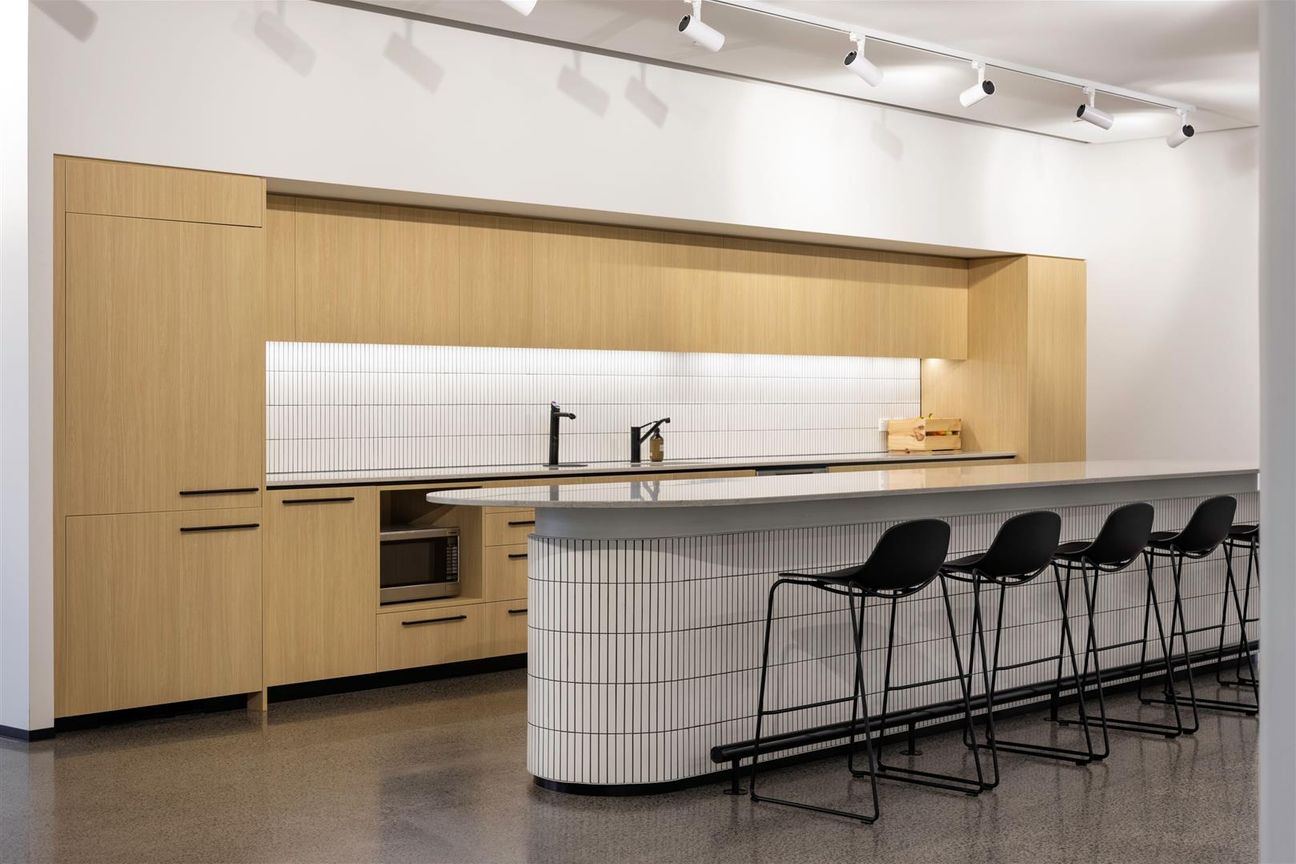 ANZ Centre - Premium Fitted Suite - Widok 4