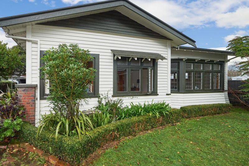 Property value 54 Manson Street, Terrace End realestate.co.nz