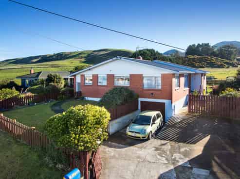 594 Brighton Road, Westwood
