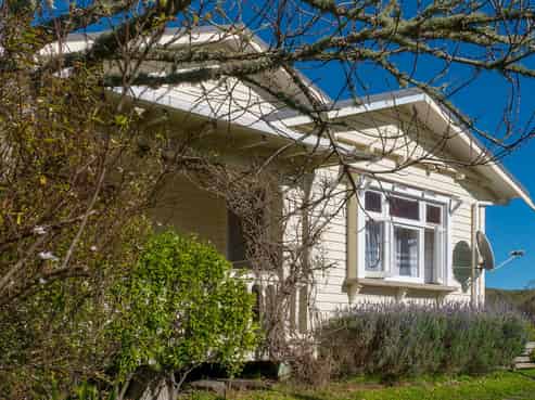 123 Waireka Road, Papaiti