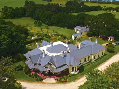 527 Burnside Road, Enfield and Surrounds