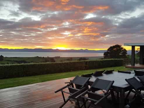 119 Rataroa Road, Miranda