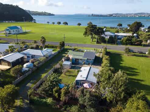 548 Leigh Road, Whangateau