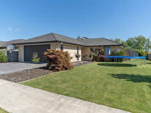 2 Marino Grove, Richmond
