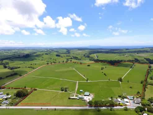 615 School Road, Tomarata