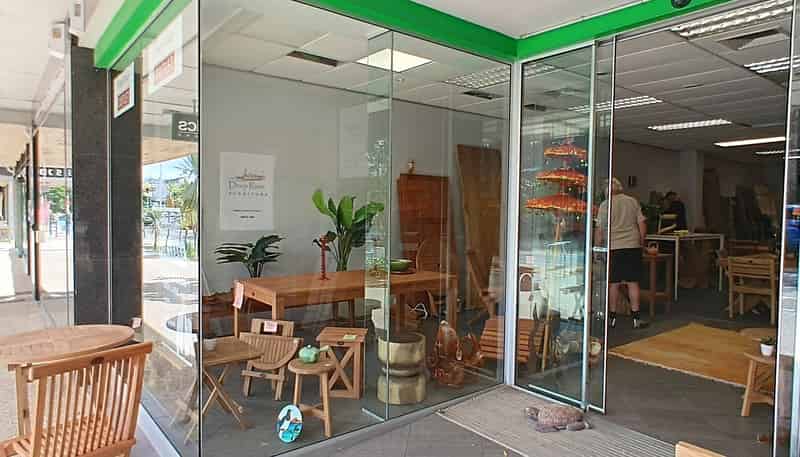 Shop B/15-17 Hurstmere Road, Takapuna