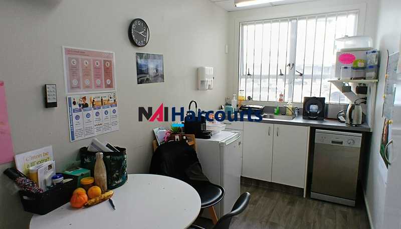 Shop B/15-17 Hurstmere Road, Takapuna
