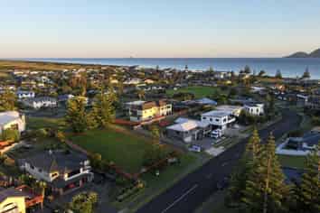 9 Ocean View Road, Coastlands