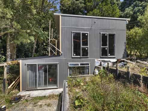 37 Western Road, Laingholm