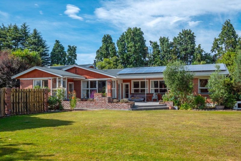 For sale 1 Aker Road, Clandeboye realestate.co.nz