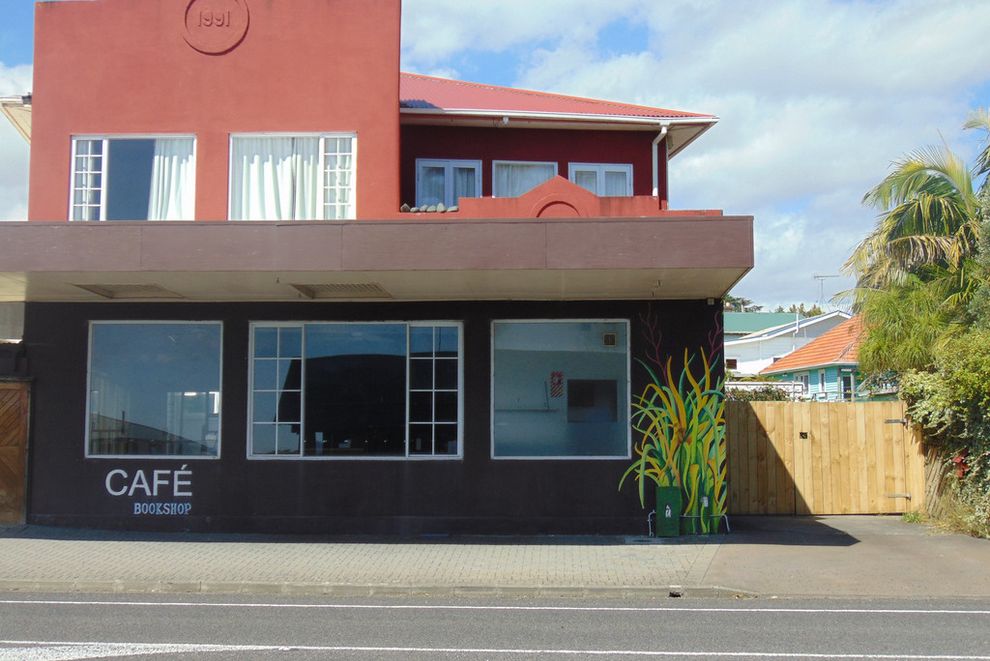 For sale 3 Commercial Road, Helensville realestate.co.nz