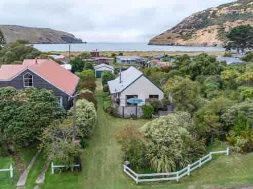 9 Rue De La Mer, Le Bons Bay