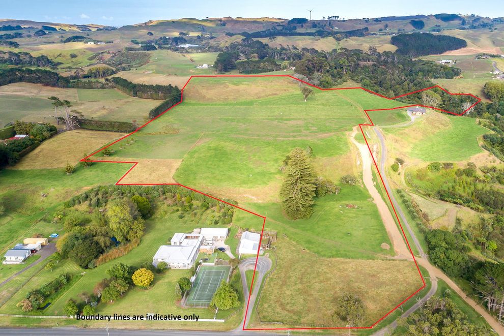 For sale 41 McNaughten Road, Waiuku realestate.co.nz
