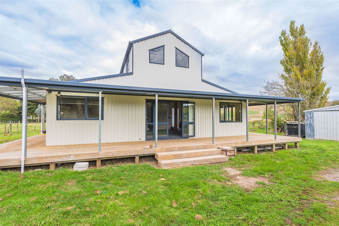 For Sale American Barn Style Realestate Co Nz