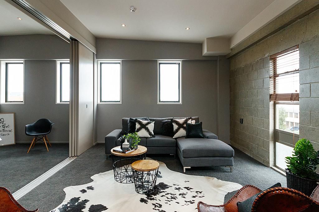 Penthouse Living! 2