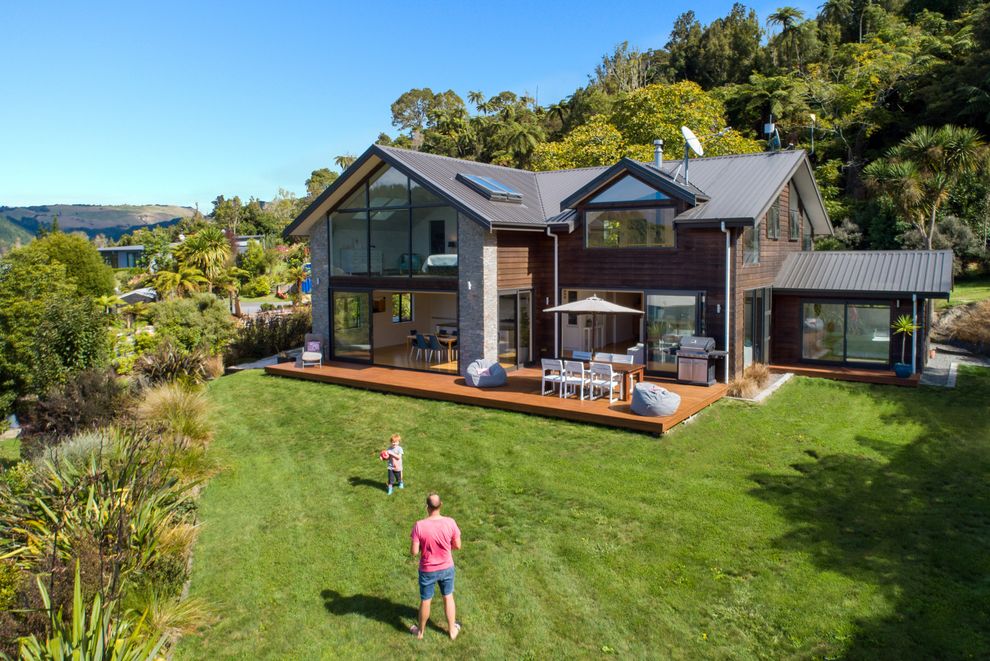 For sale Majestic and Modern at Mission Hill - realestate.co.nz