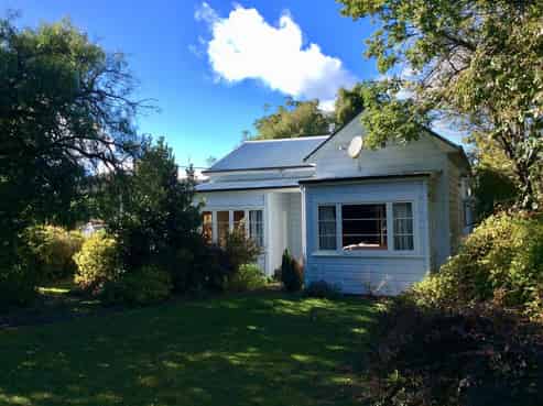 11 Koraenui Street, Mangaweka