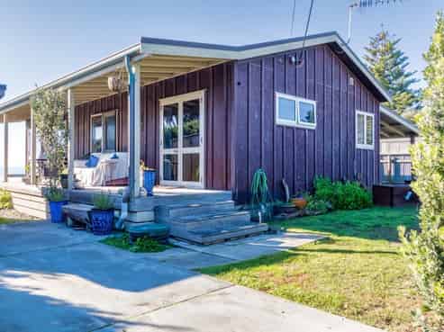 35 Clifton Road, Haumoana