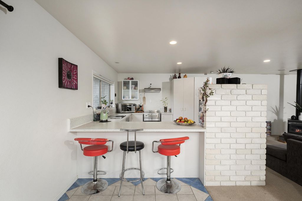 Property value 90 Evans Road, Papamoa realestate.co.nz