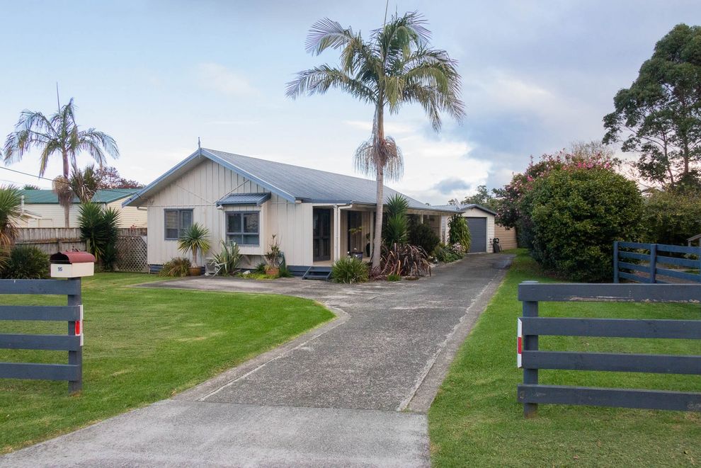 For sale 16 Shoemaker Road, Waipu realestate.co.nz