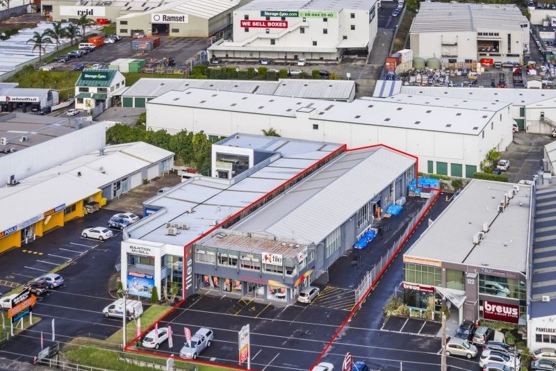 For sale 120 Wairau Road, Wairau Valley realestate.co.nz