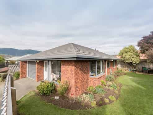 33A Tyree Drive, Stoke