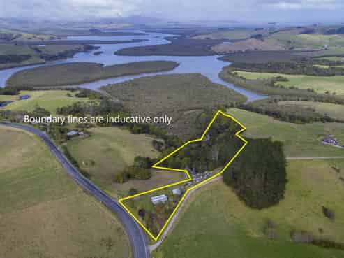 277 Run Road, Wharehine