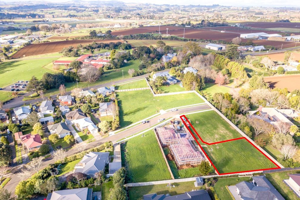 For sale 22 Laurelwood Avenue, Pukekohe realestate.co.nz