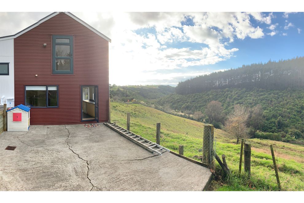 For rent 284 Whitford Road, Whitford realestate.co.nz
