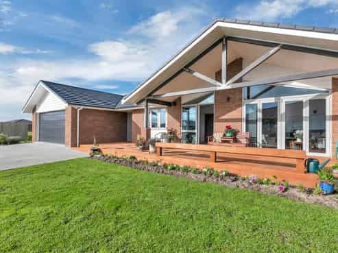 6 Maries Way, Waipu