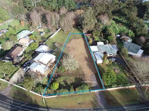 789 River Road, Broadlands Forest