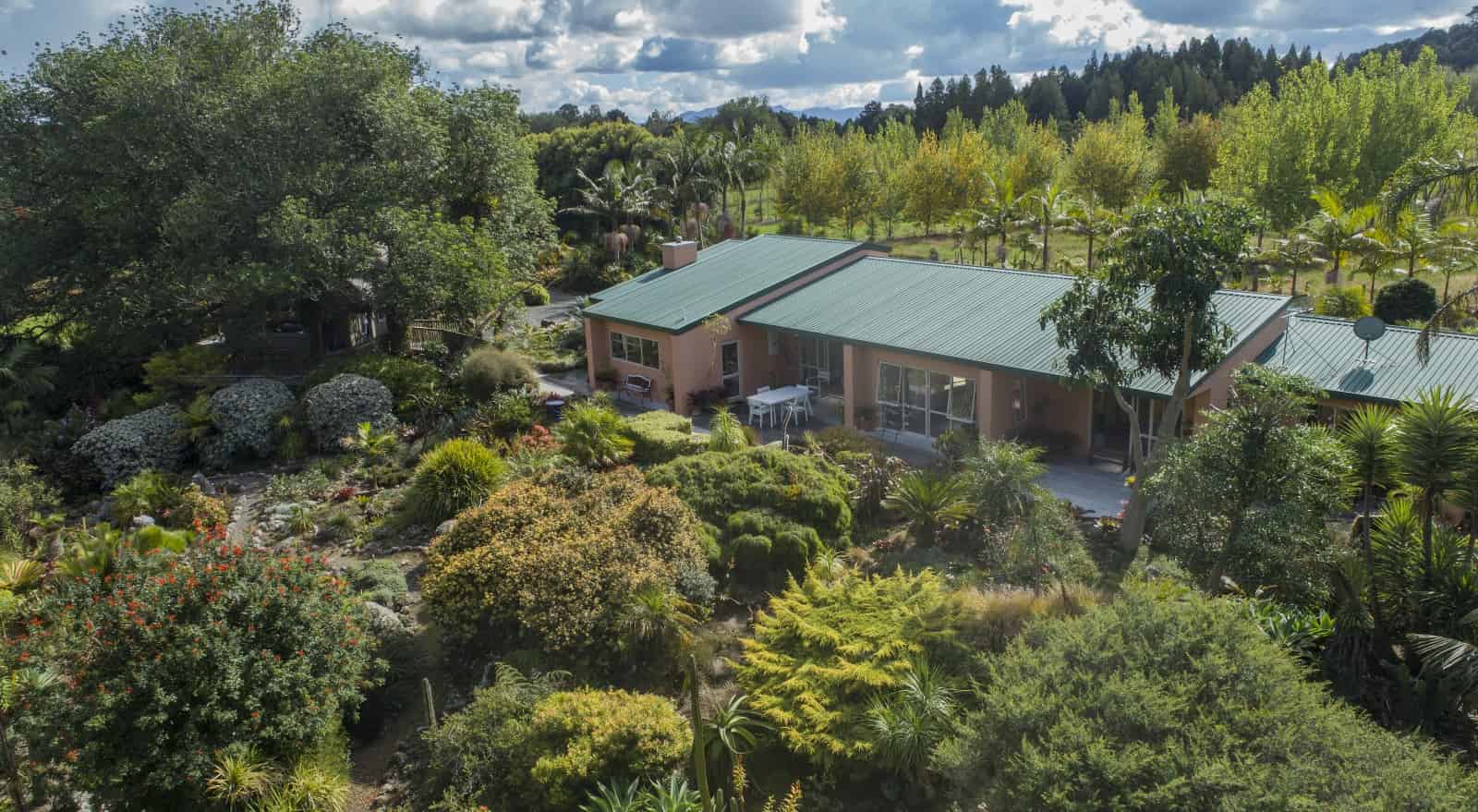 For sale 56 Springs Road , Maungatapere realestate.co.nz