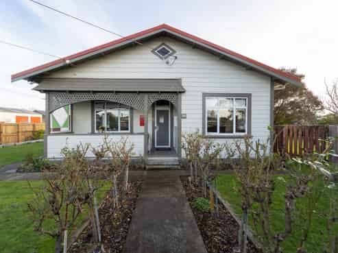 46 Cologne Street, Martinborough