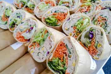 Lunch Bar- High Sales & Low Rent  (CML 9907)