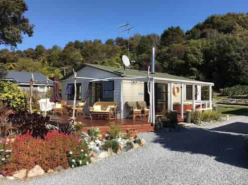 210 Rangihaeata Road, Rangihaeata