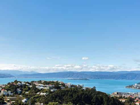 17 Highbury Crescent, Highbury