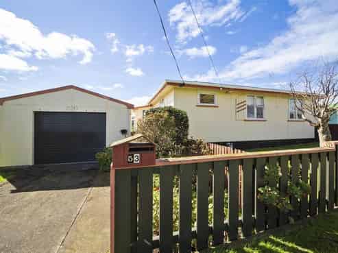 53 Kapuni Street, Manaia