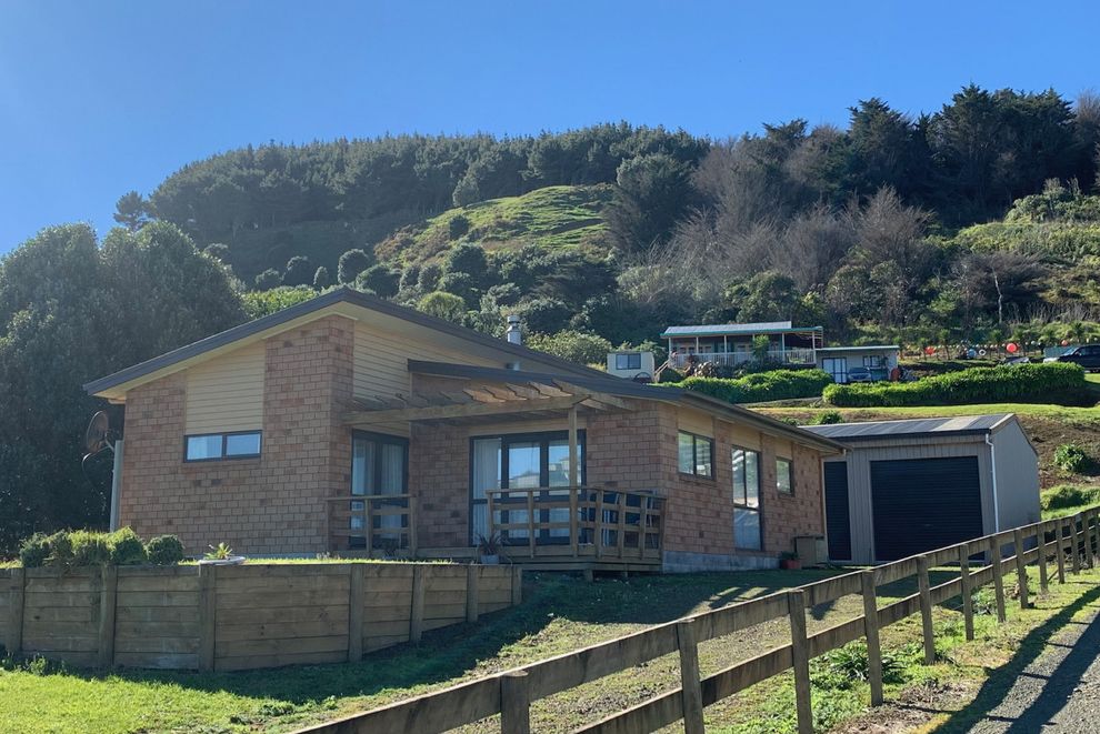 For sale 15 North Street, Mokau realestate.co.nz