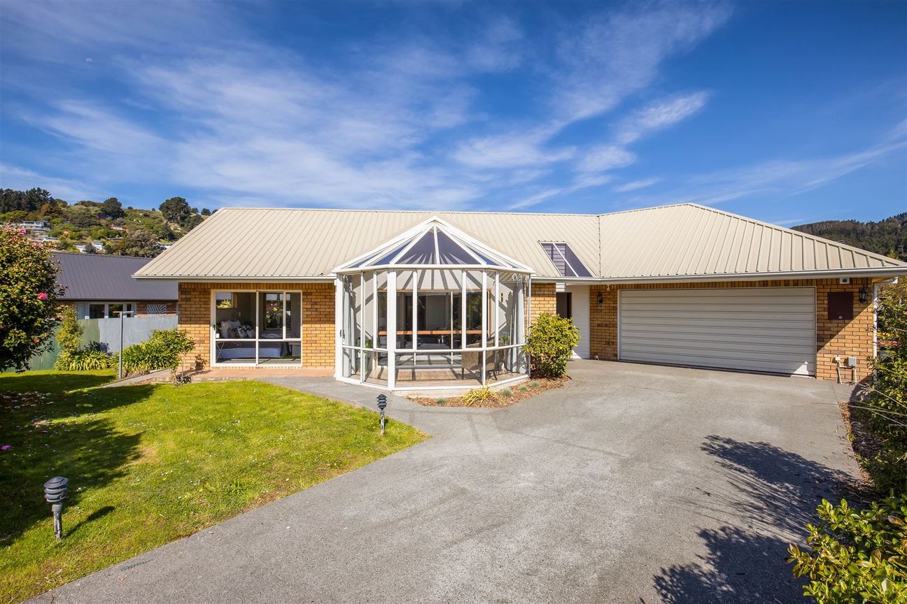 For Sale Rush To Roscoe Realestate Co Nz