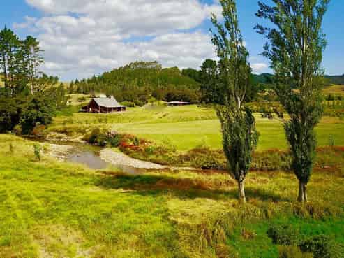 220 Mill Creek Road, Kaimarama