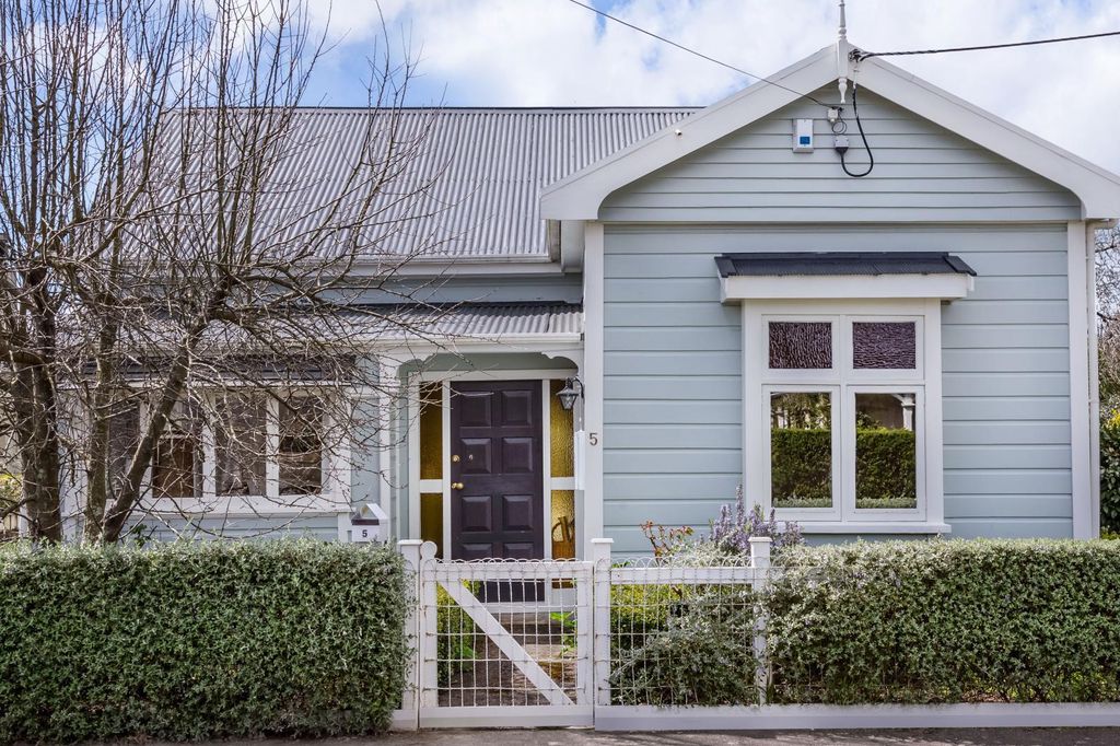 Property value 5 Wood Street, Greytown realestate.co.nz
