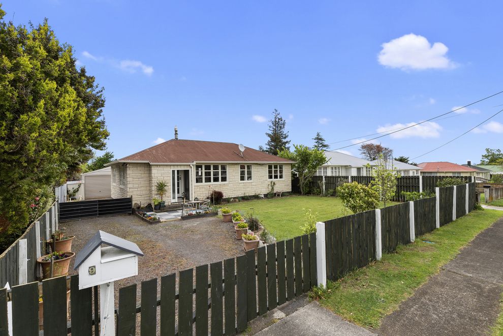 For sale 9 Bracken Avenue, Te Aroha realestate.co.nz