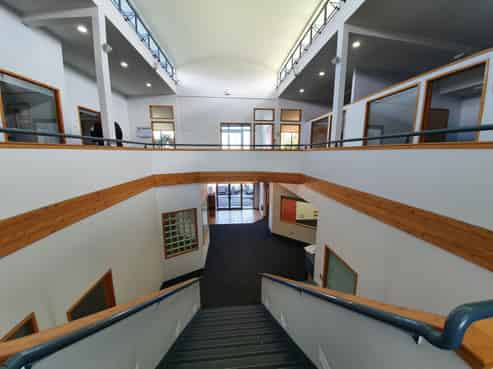 Mount office - CBD fringe