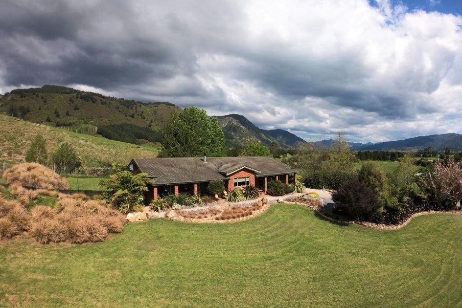For sale 95 East Takaka Road, Takaka realestate.co.nz
