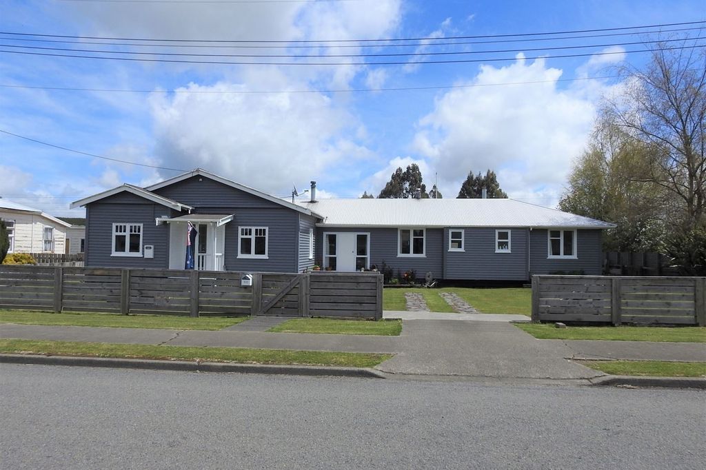 Property value 12 Rangipo Street, Waiouru realestate.co.nz